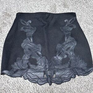 Honey Punch Black Mini Skirt with Floral Lace fishnet bikercore rave dark goth S